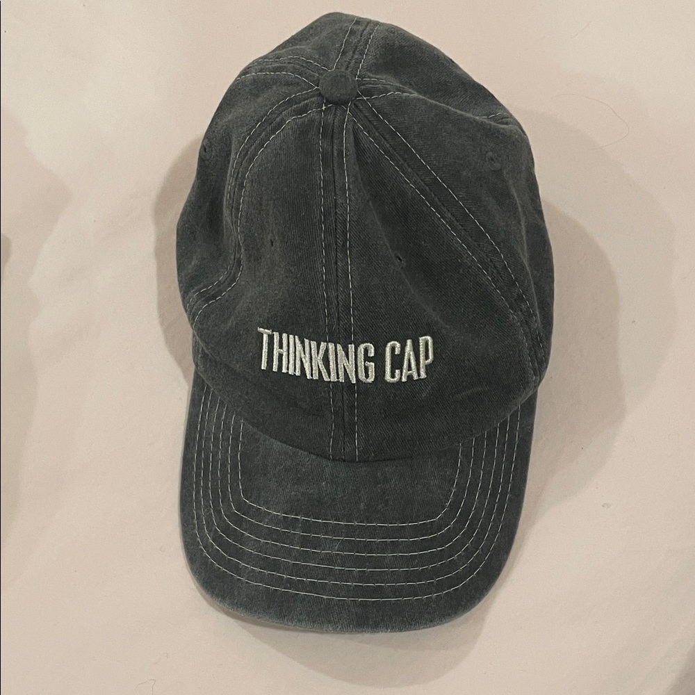 ‘Thinking Cap’ 🧢